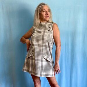 Vintage MH Fine Co Khaki Green and Cream Plaid Wool Sleeveless Mini Dress size 8